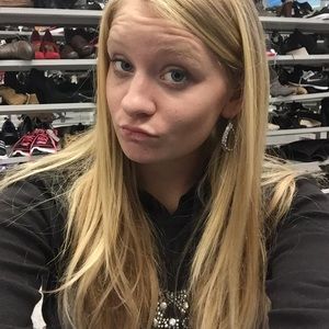 Meet your Posher, Brianna