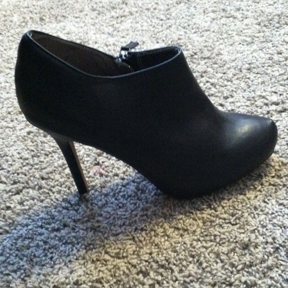 Black ankle boots!!!