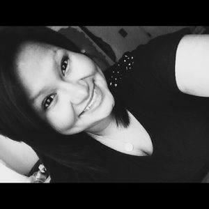 Meet your Posher, Vanessa
