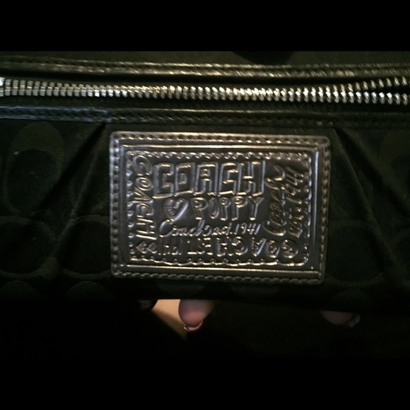 Coach Wristlet - Picture 4 of 4