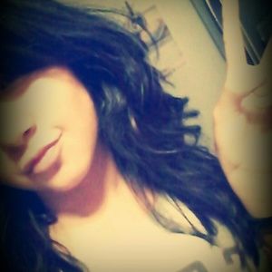 Meet your Posher, Daniela