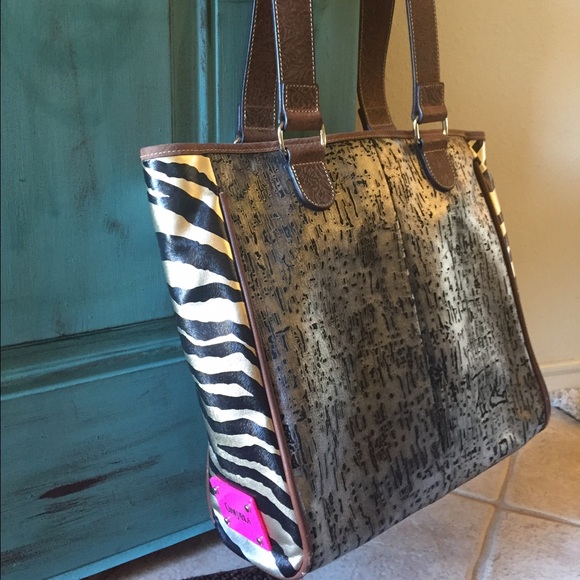 Consuela tote