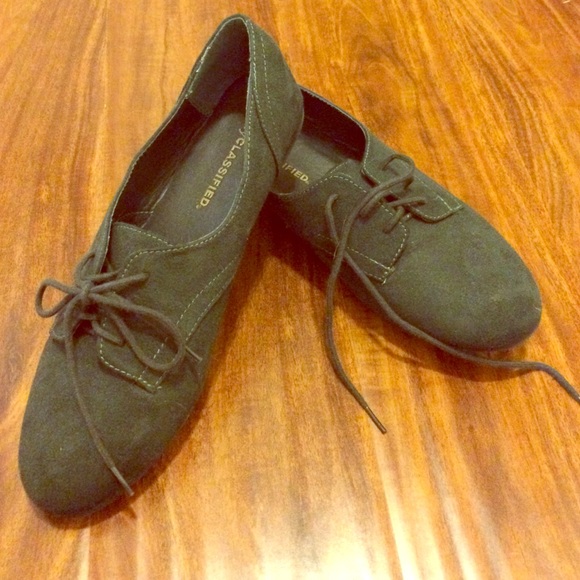 Green suede shoes