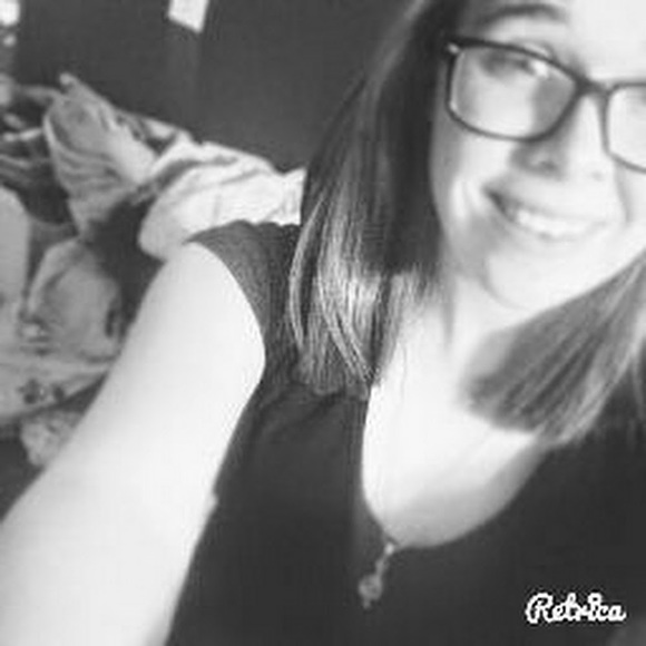 Meet your Posher, Kirstin - Picture 1 of 1