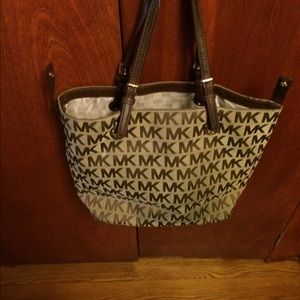 Michael kors bag