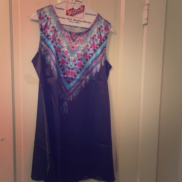 Colorful fun out on the town dress - Picture 1 of 2