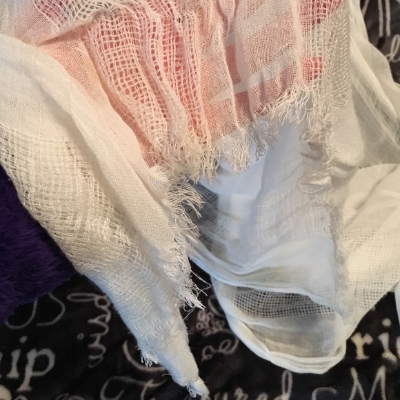 Scarf - Picture 2 of 2