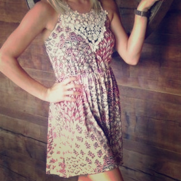 Summer halter top dress - Picture 1 of 1