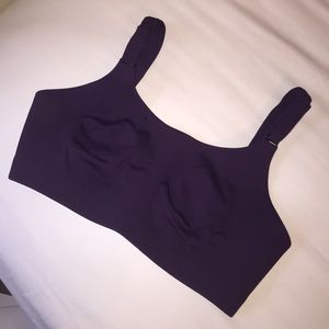Lululemon booby bracer sports bra