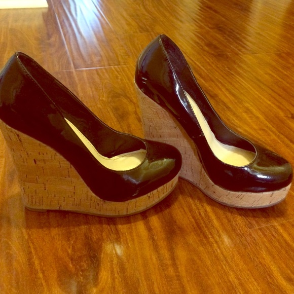 Steve Madden Black and cork high wedges