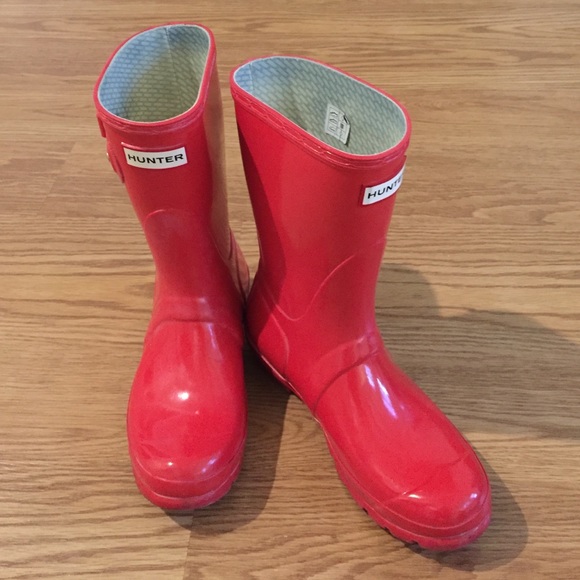 Hunter! Women's Size 7 Short Gloss Rain Boots