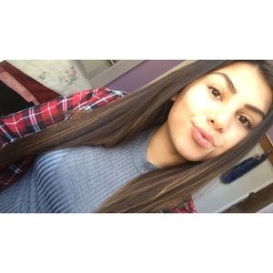 Meet your Posher, Juliana