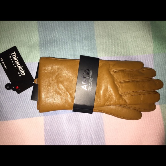 New Apt9 women's gloves