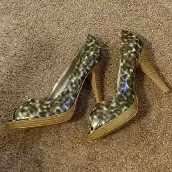 Cream and Olive Heels