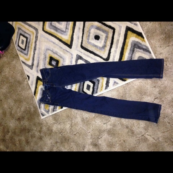 0R skinny hollister jeans