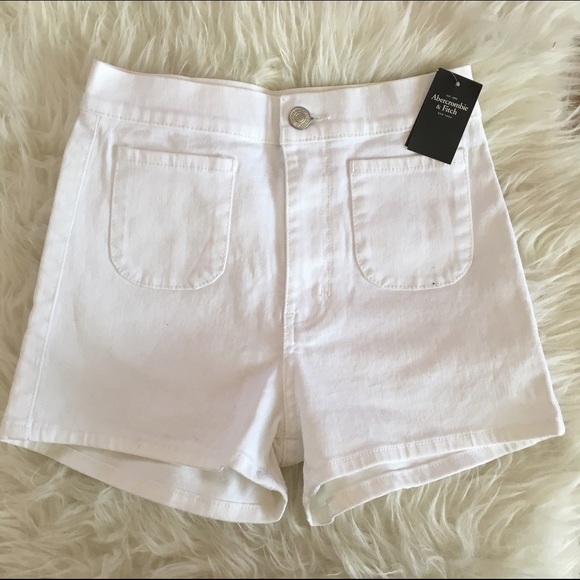 Abercrombie & Fitch white high waisted shorts NWT