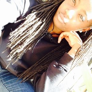 Meet your Posher, Sitesha