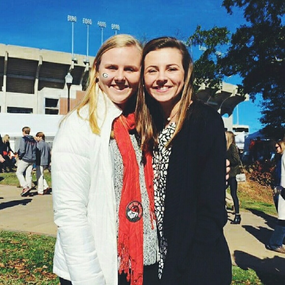 Meet your Posher, Caroline