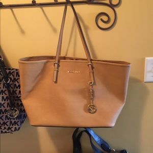 Michael Kors Tote