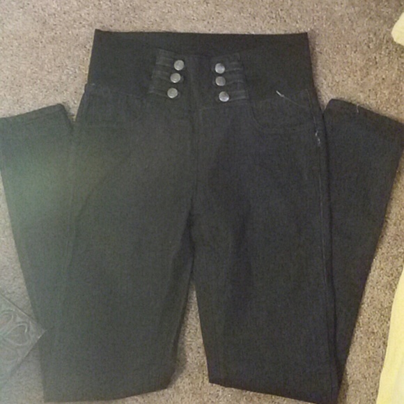 High waisted pants