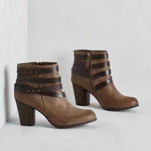 Modcloth Tried and Troubadour Bootie in Mocha