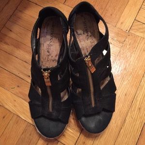 Merona Black Wedge - size 9