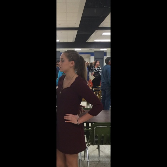 Dress - Picture 4 of 4