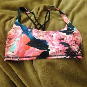 Size Six Floral Lululemon Free to Be Bra
