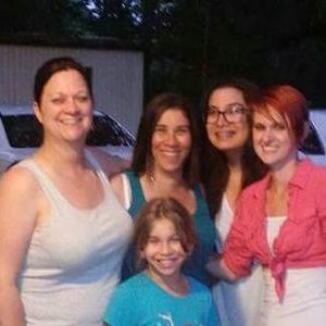 Meet your Posher, Debra