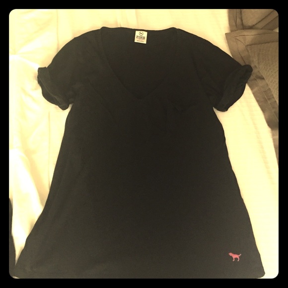 Black vs pink V neck tshirt