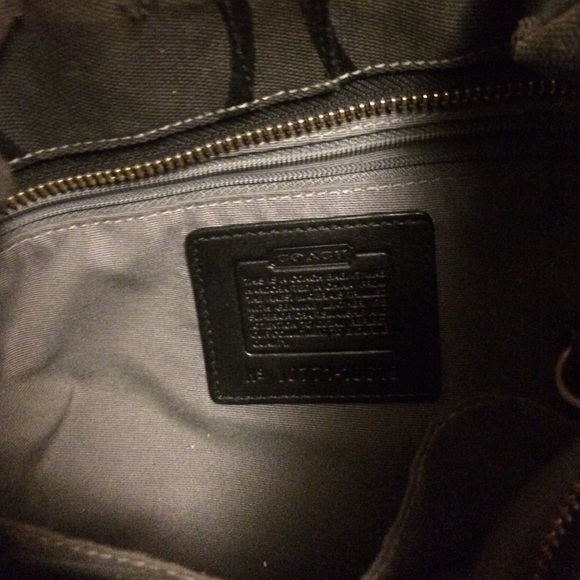 Authentic Coach bag - Picture 4 of 4