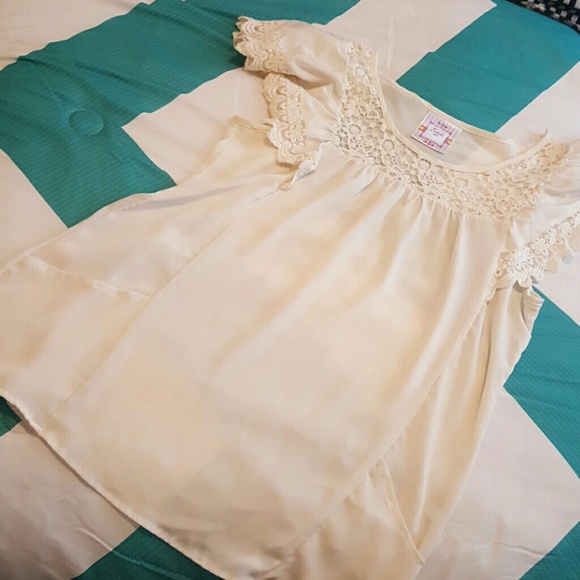 Cream baby doll top - Picture 2 of 3