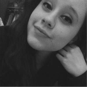 Meet your Posher, Gabrielle