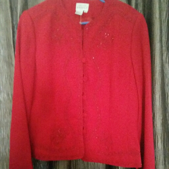 Blazer - Picture 2 of 3