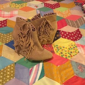 Fringed wedges. Tan, Torrid brand