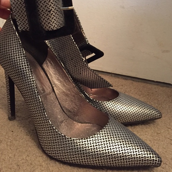 Jeffrey Campbell Shoes - Jeffrey Campbell Silver/Black heels w/ ankle strap Jeffrey Campbell Shoes - Jeffrey Campbell Silver/Black heels w/ ankle strap
