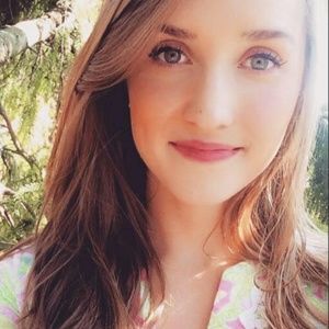 Meet your Posher, Carolyn