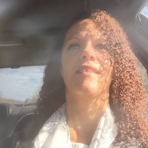 Meet your Posher, Stacy