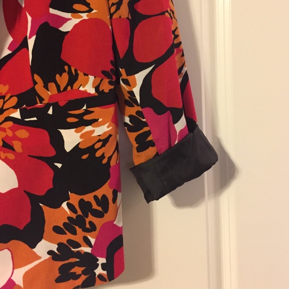 Floral blazer - Picture 2 of 3