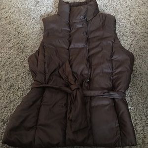 🔴MARKED DOWN🔴NWOT chocolate puffer vest