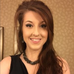 Meet your Posher, Kristie