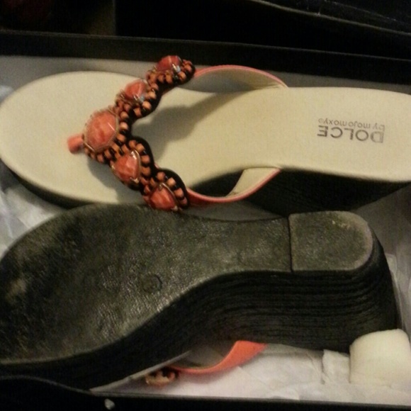 Pretty shoes ( Accepting Offers)