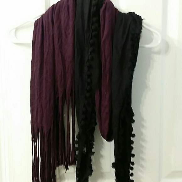 Scarf bundle!!