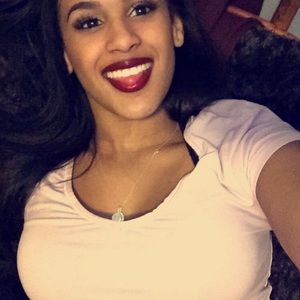 Meet your Posher, Alexa