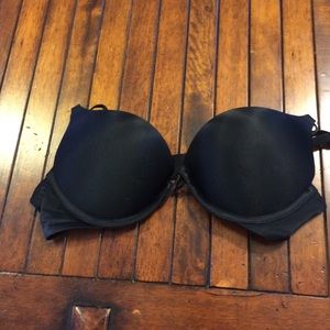 Victoria secret miraculous plunge