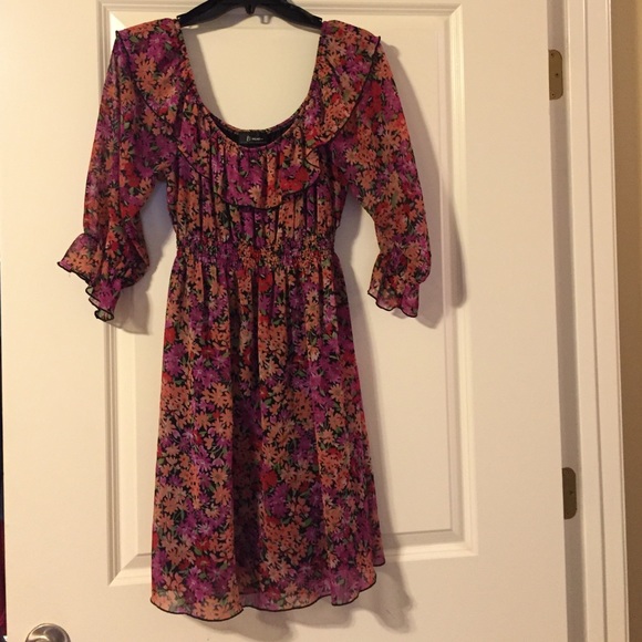 Floral quarter sleeve dress