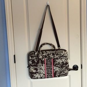 Vera Bradley laptop bag in imperial toile