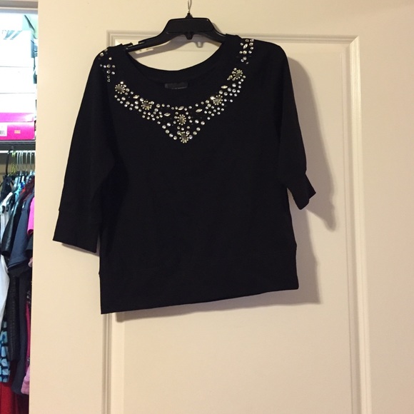 Bedazzled quarter length shirt