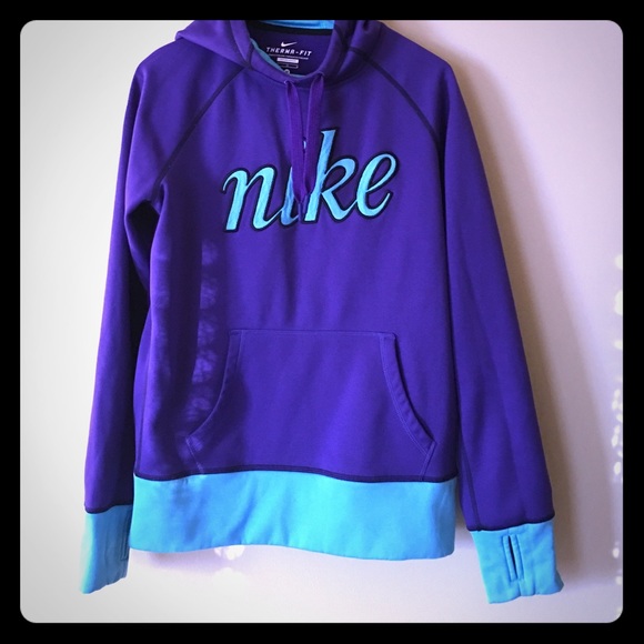 Nike Hoodie Barely Used!