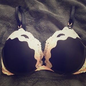 DREAM ANGELS PUSH UP BRA VICTORIAS SECRET